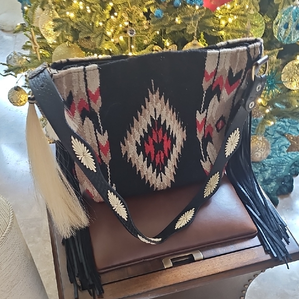 Beautiful Saddle Blanket Purse